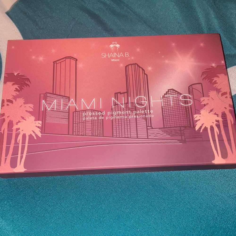 Miami Nights Pressed Pigment Palette